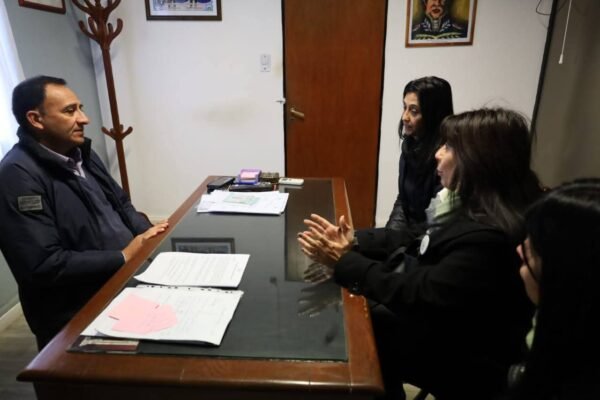 Reunión del Intendente con la Escuela Especial: Proyectos de inclusión y rducación