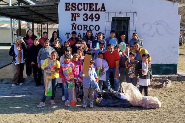 Un Día de Alegría en Rearte Sur, Ñorco y El Chorro: Niños y niñas reciben juguetes