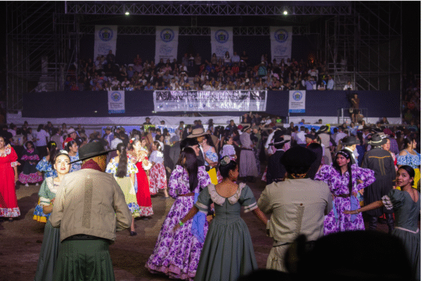 El federalismo se baila: Trancas encendió el corazón del norte